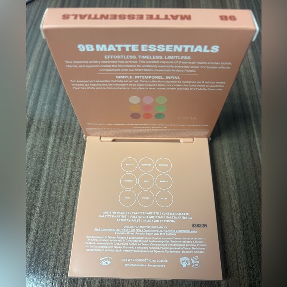 Morphe 9B Matte Essentials Palette - Versatile Shades - Picture 2 of 4